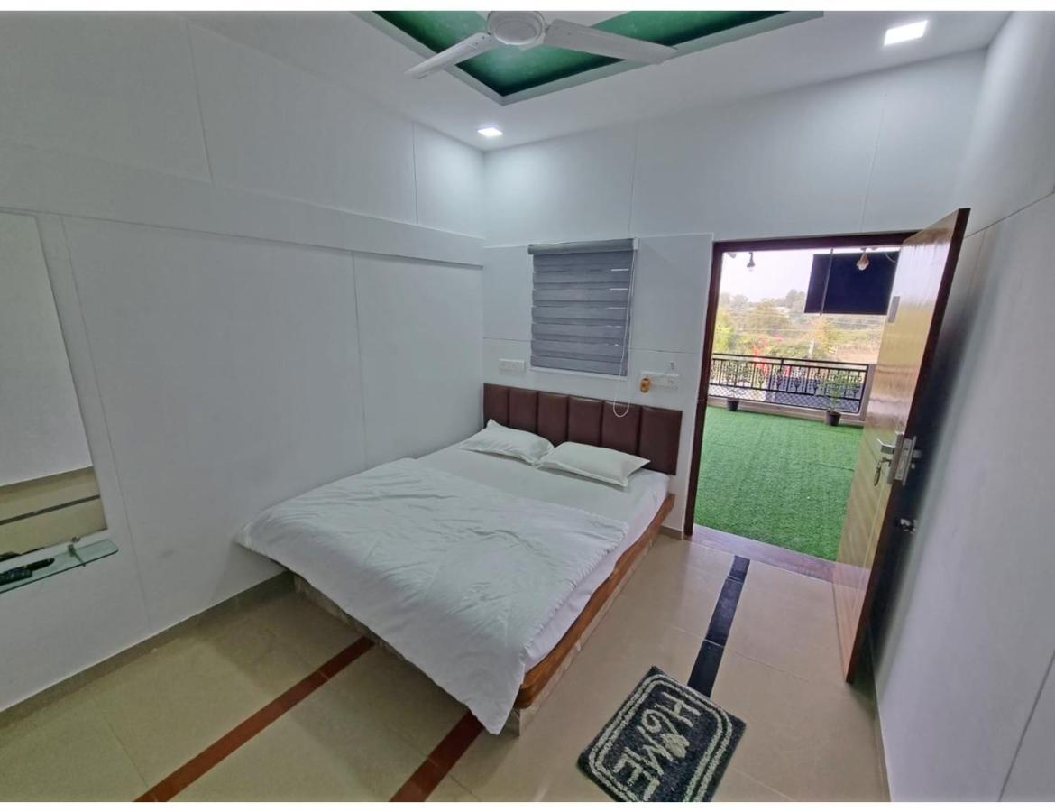 Hari Homestay, Garudeshwar Buitenkant foto