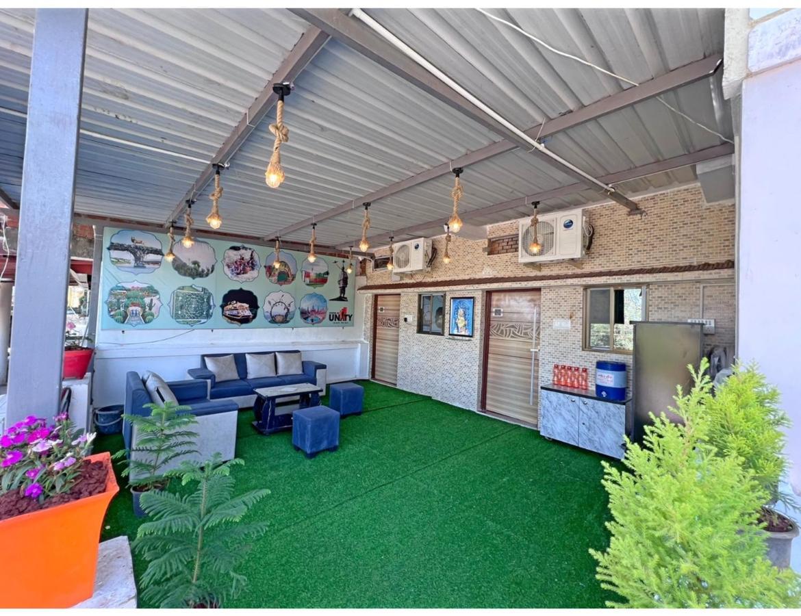 Hari Homestay, Garudeshwar Buitenkant foto