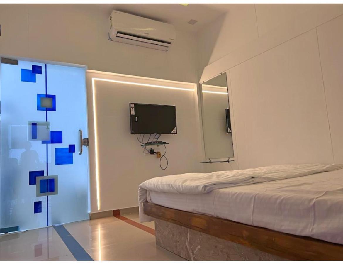 Hari Homestay, Garudeshwar Buitenkant foto